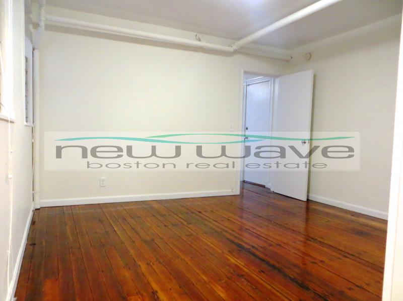 172 Commonwealth Ave, Back Bay