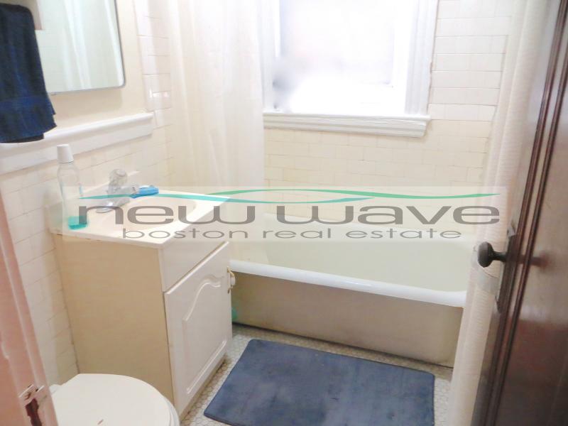 1203 Boylston St, Fenway