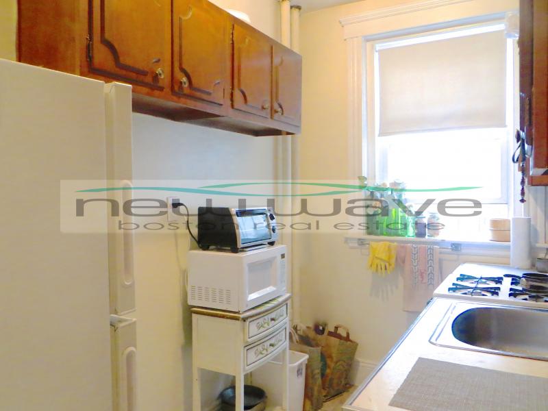 1203 Boylston St, Fenway