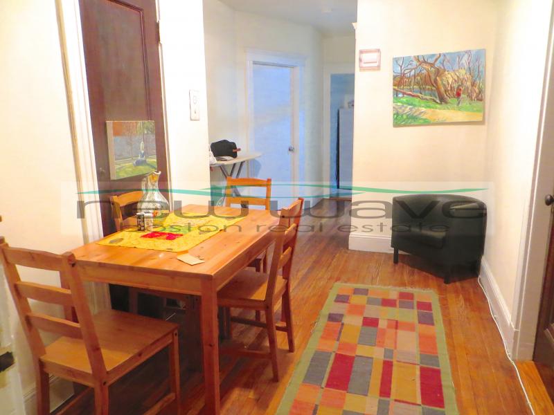 1203 Boylston St, Fenway