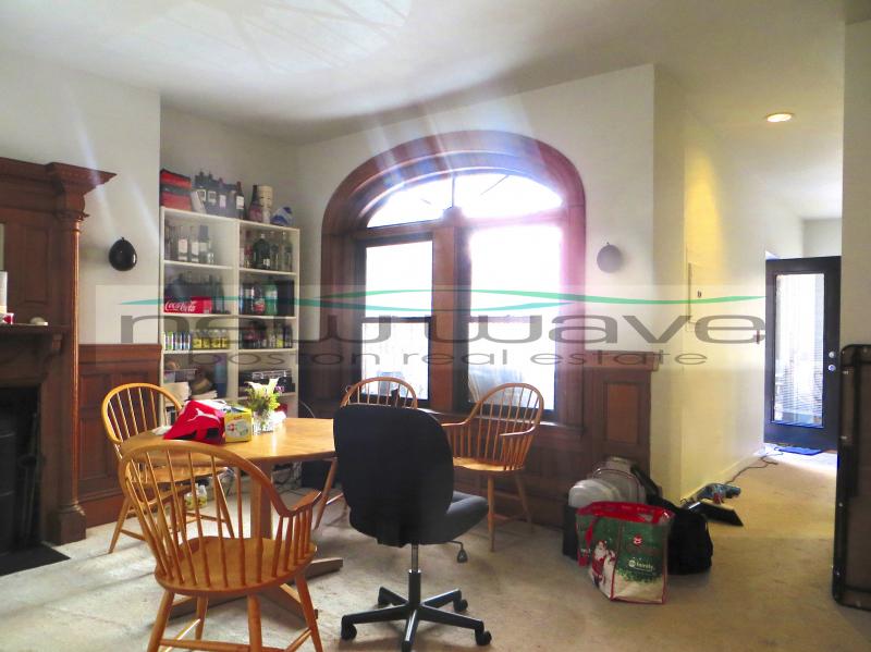 39 Saint Botolph St, South End