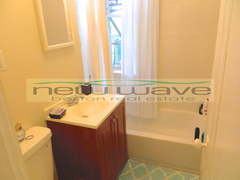 1191 Boylston St, Fenway