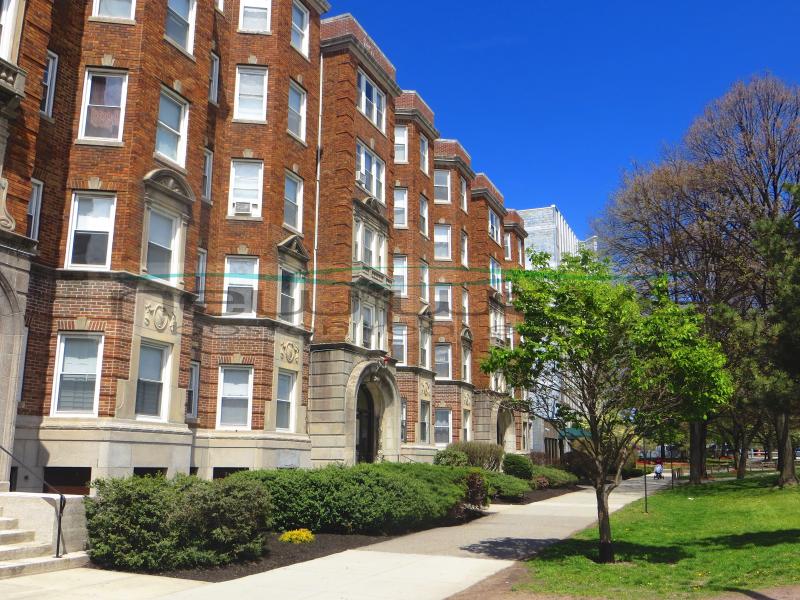 1191 Boylston St, Fenway