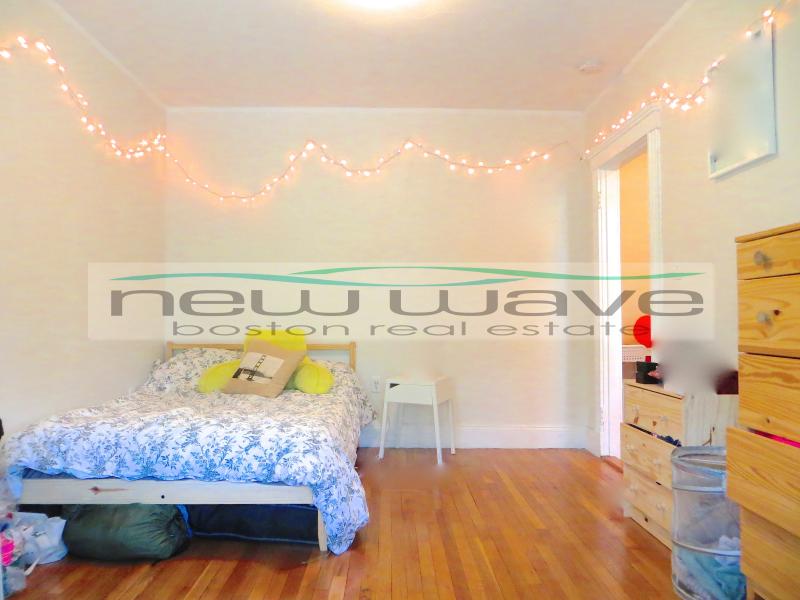 1191 Boylston St, Fenway