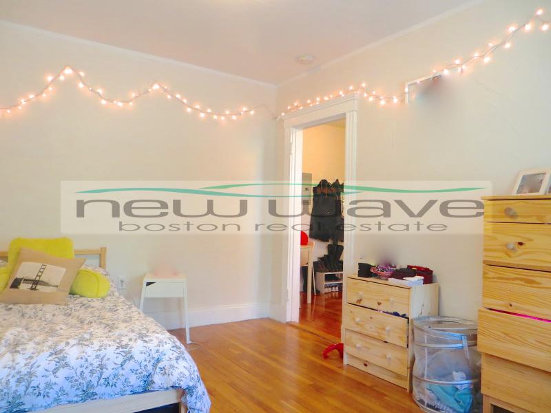 1191 Boylston St, Fenway