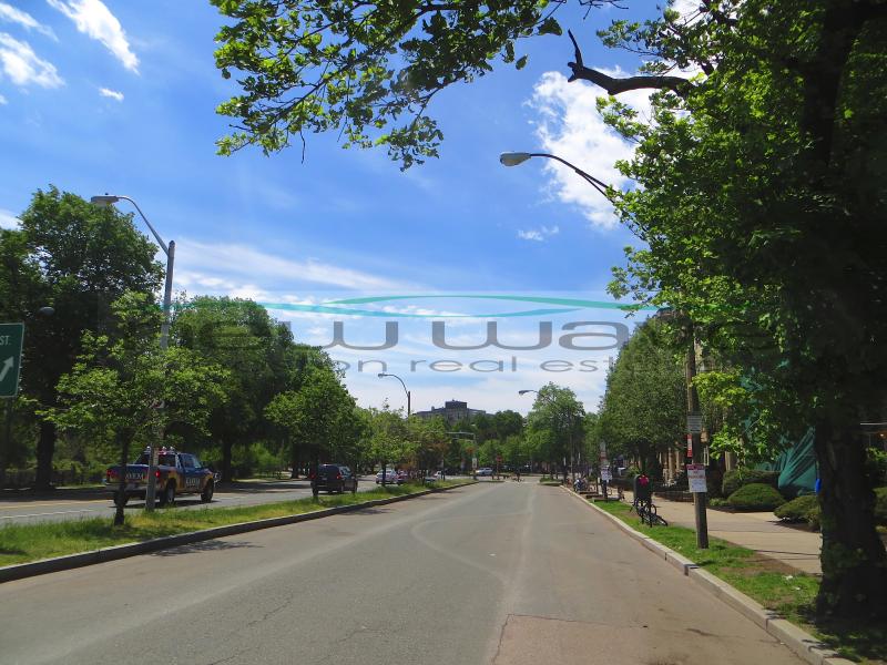 1191 Boylston St, Fenway