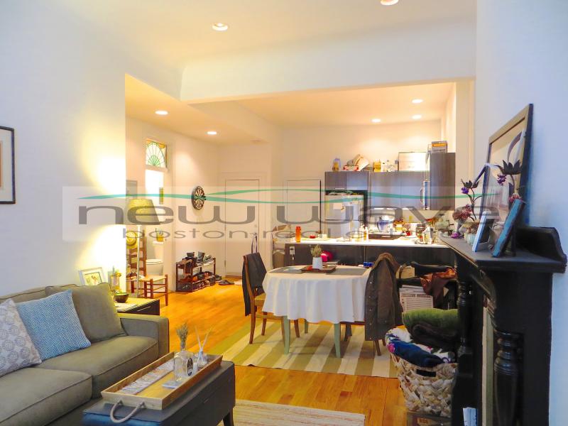 127 Saint Botolph St, Back Bay