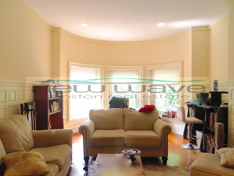 379 Commonwealth Ave, Back Bay