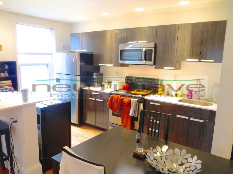 51 Massachusetts Ave, Back Bay