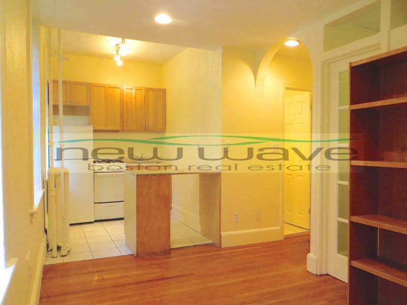 72 Revere St, Beacon Hill