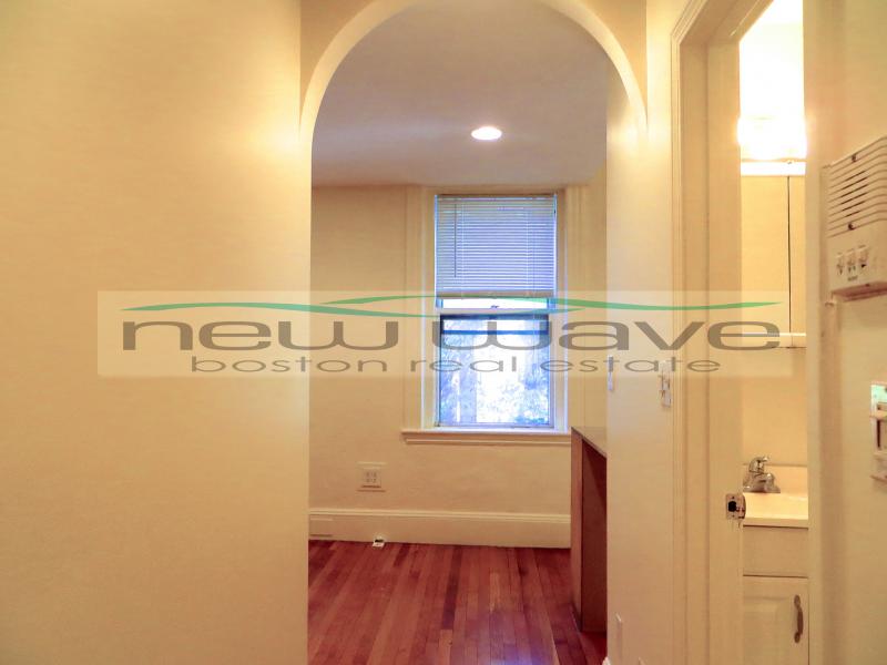 72 Revere St, Beacon Hill