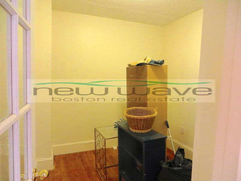 72 Revere St, Beacon Hill