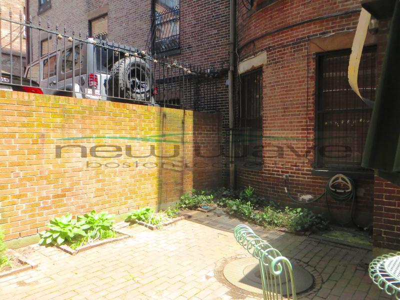 Studio bed, 1 bath apartment for rent at 326 Dartmouth St Unit BR, South End — photo 7 of 25