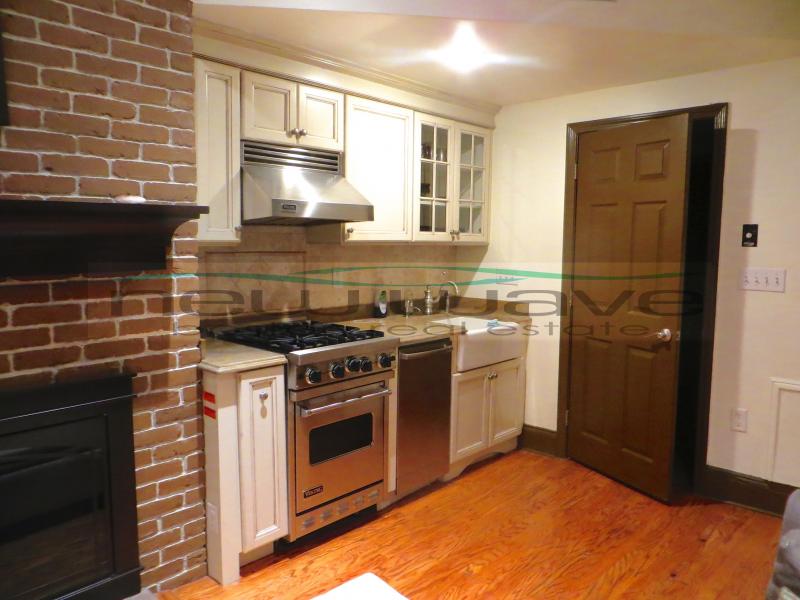 Studio bed, 1 bath apartment for rent at 326 Dartmouth St Unit BR, South End — photo 12 of 25