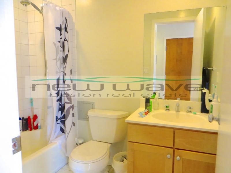 166 Saint Botolph St, South End