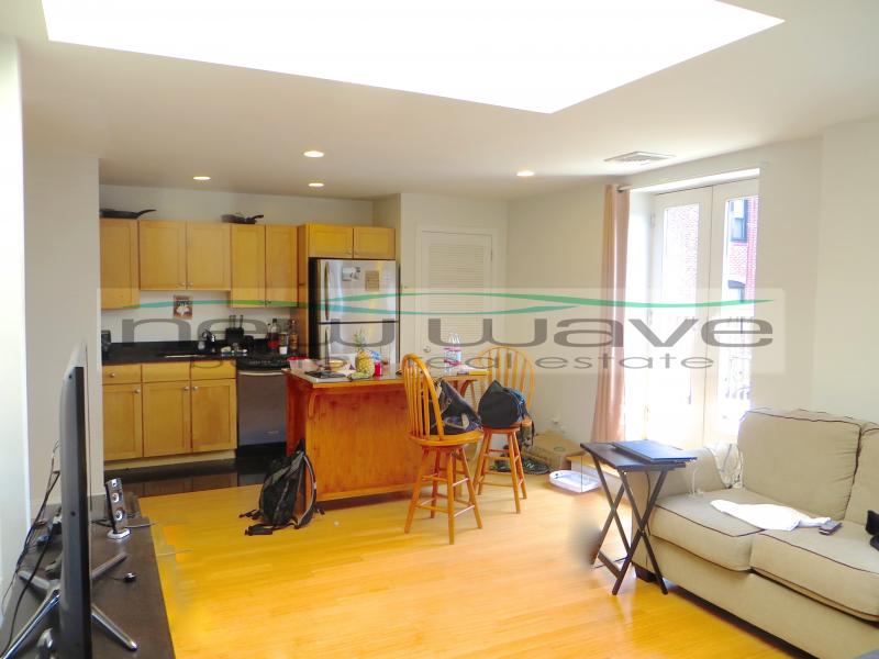 166 Saint Botolph St, South End