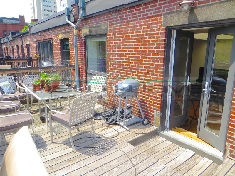 166 Saint Botolph St, South End