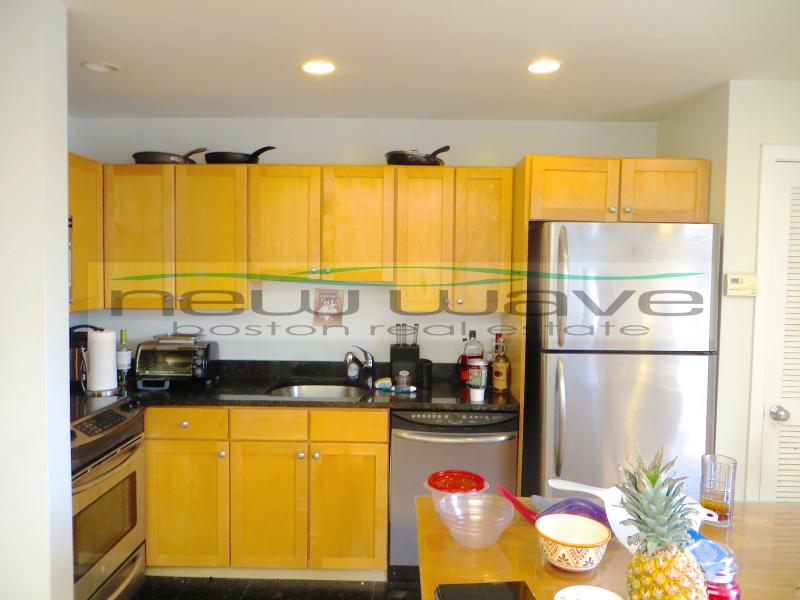 166 Saint Botolph St, South End