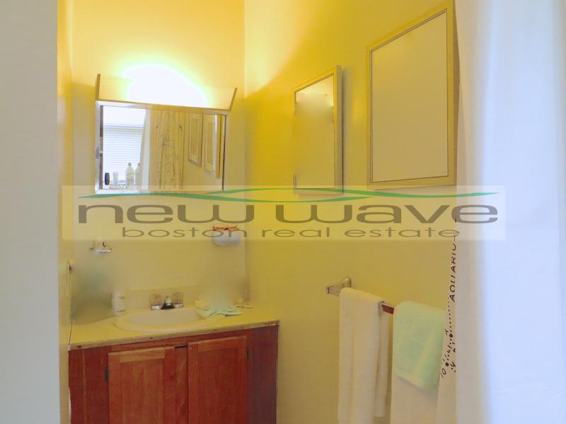 51 Queensberry St, Fenway