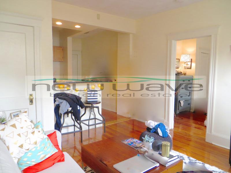 51 Queensberry St, Fenway