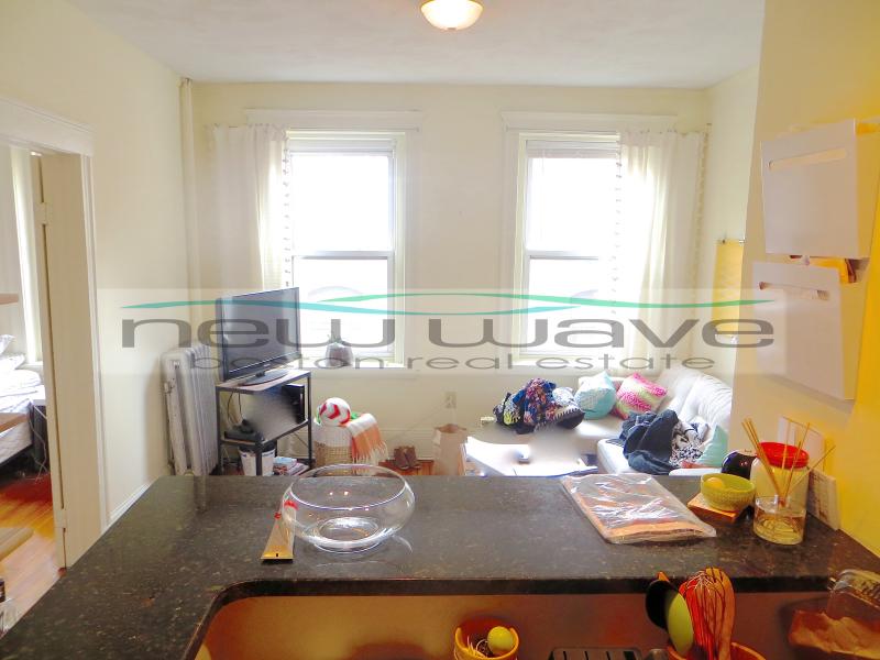 51 Queensberry St, Fenway