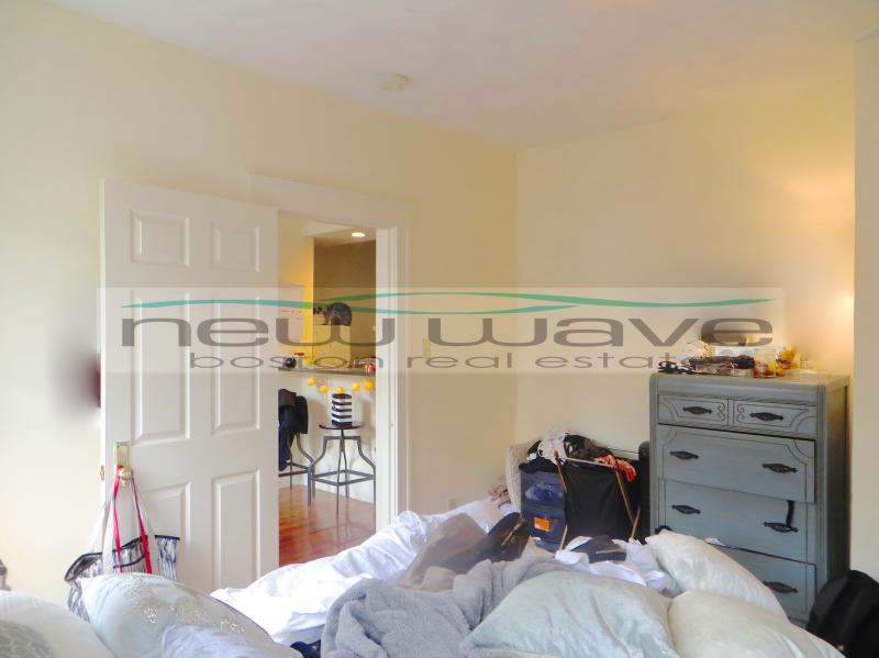 51 Queensberry St, Fenway