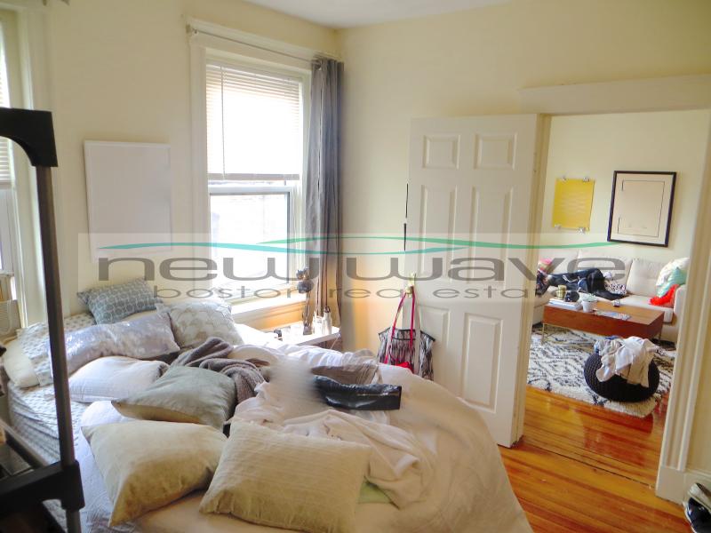 51 Queensberry St, Fenway