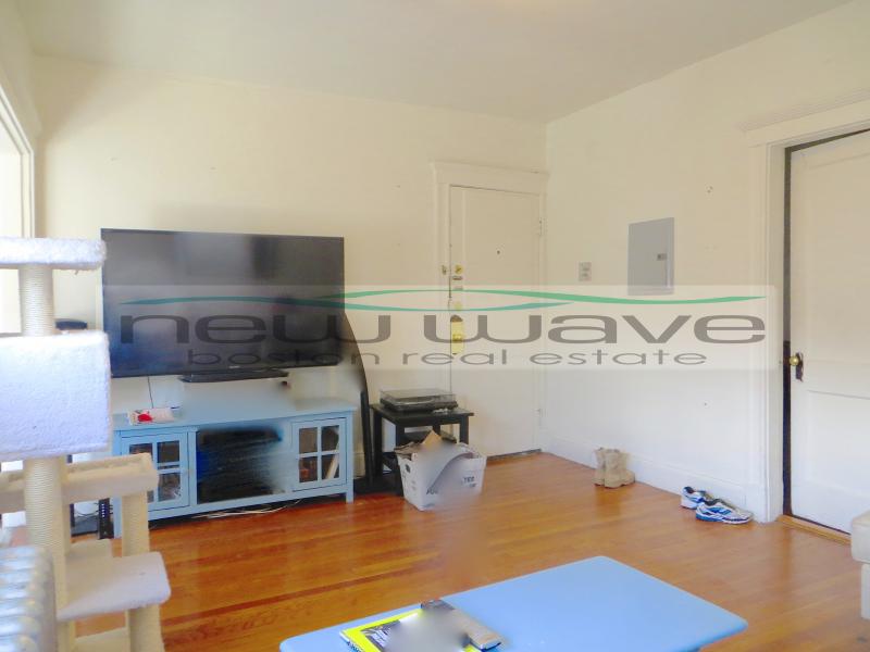 1171 Boylston St, Fenway