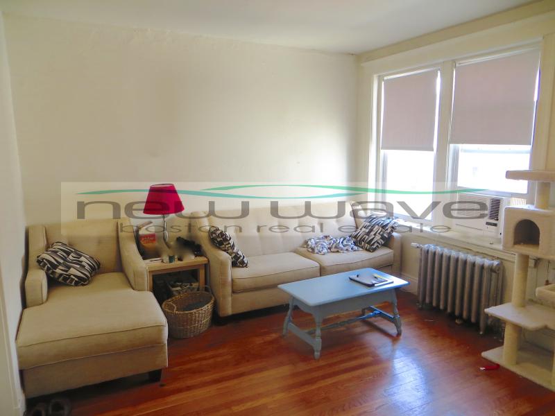 1171 Boylston St, Fenway