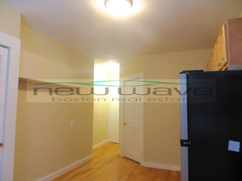 232 Cambridge St, Beacon Hill