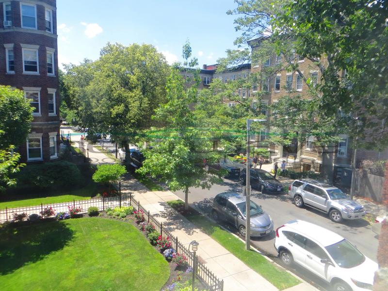 1 bed, 1 bath apartment for rent at 98 Queensberry St Unit 5, Fenway — photo 6 of 14