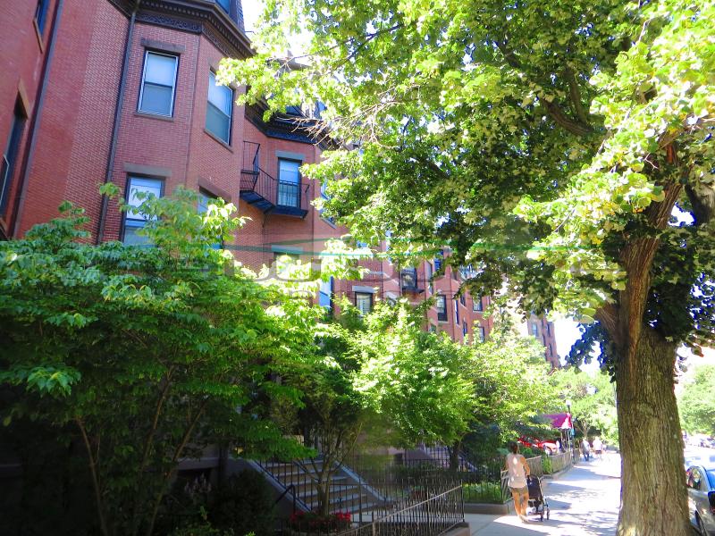 245 Beacon St, Back Bay