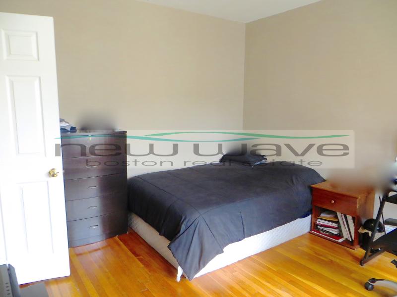 1209 Boylston St, Fenway