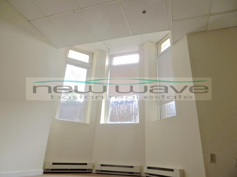 1209 Boylston St, Fenway