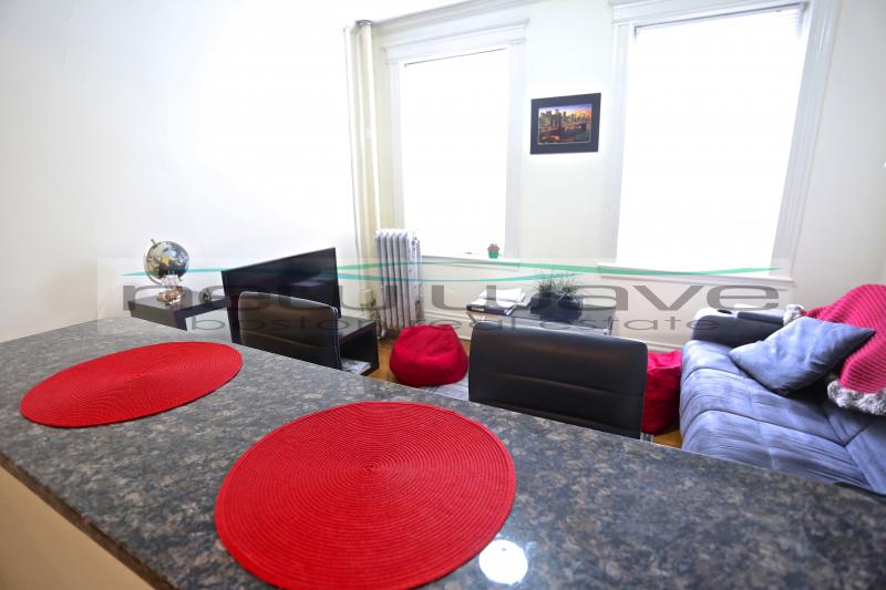 28 Queensberry St, Fenway