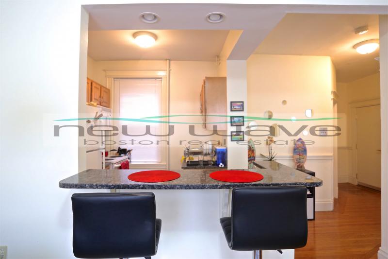 28 Queensberry St, Fenway