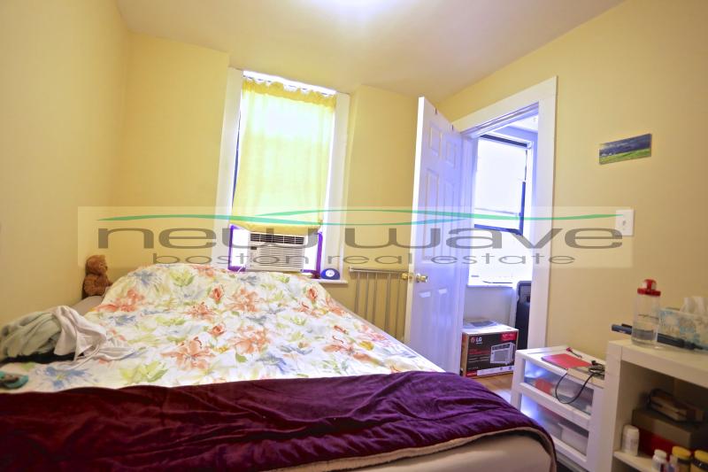 238 Cambridge St, Beacon Hill