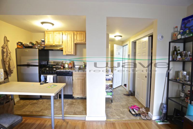 238 Cambridge St, Beacon Hill