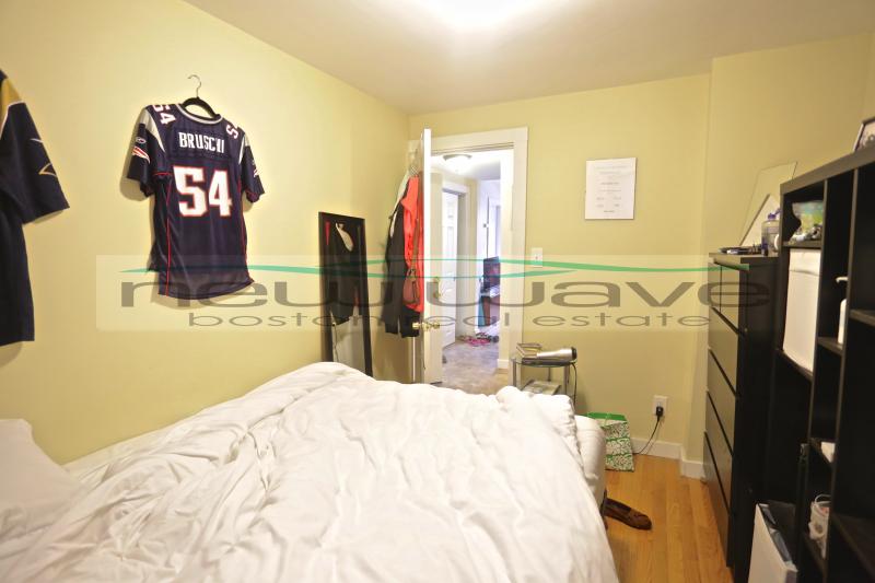 238 Cambridge St, Beacon Hill