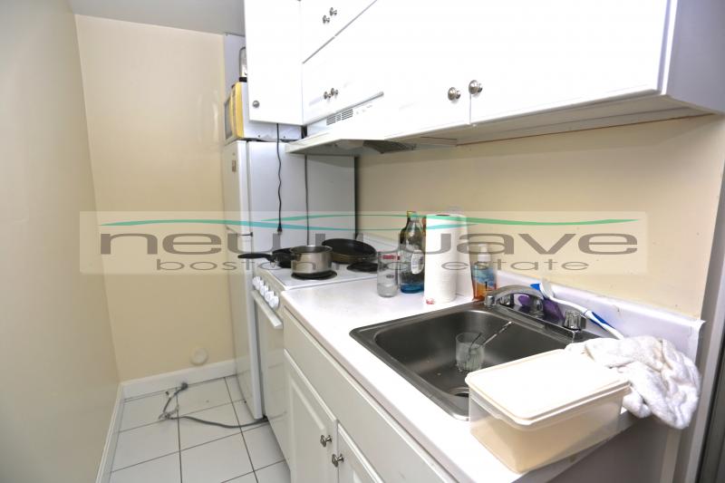 Studio bed, 1 bath apartment for rent at 20 Phillips St Unit 6, Beacon Hill — photo 2 of 10