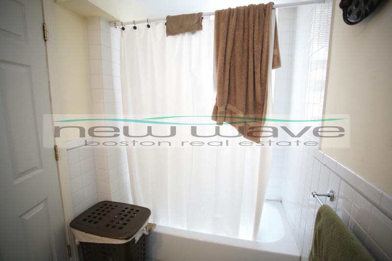 15 Queensberry St, Fenway