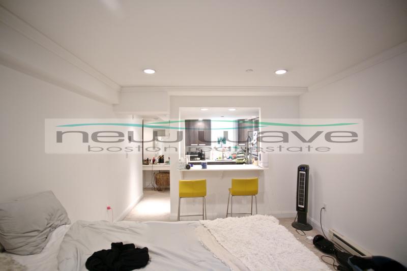 120 Peterborough St, Fenway