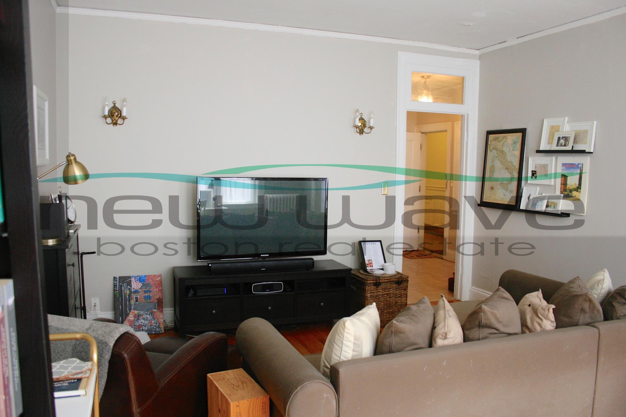 303 Marlborough St, Back Bay