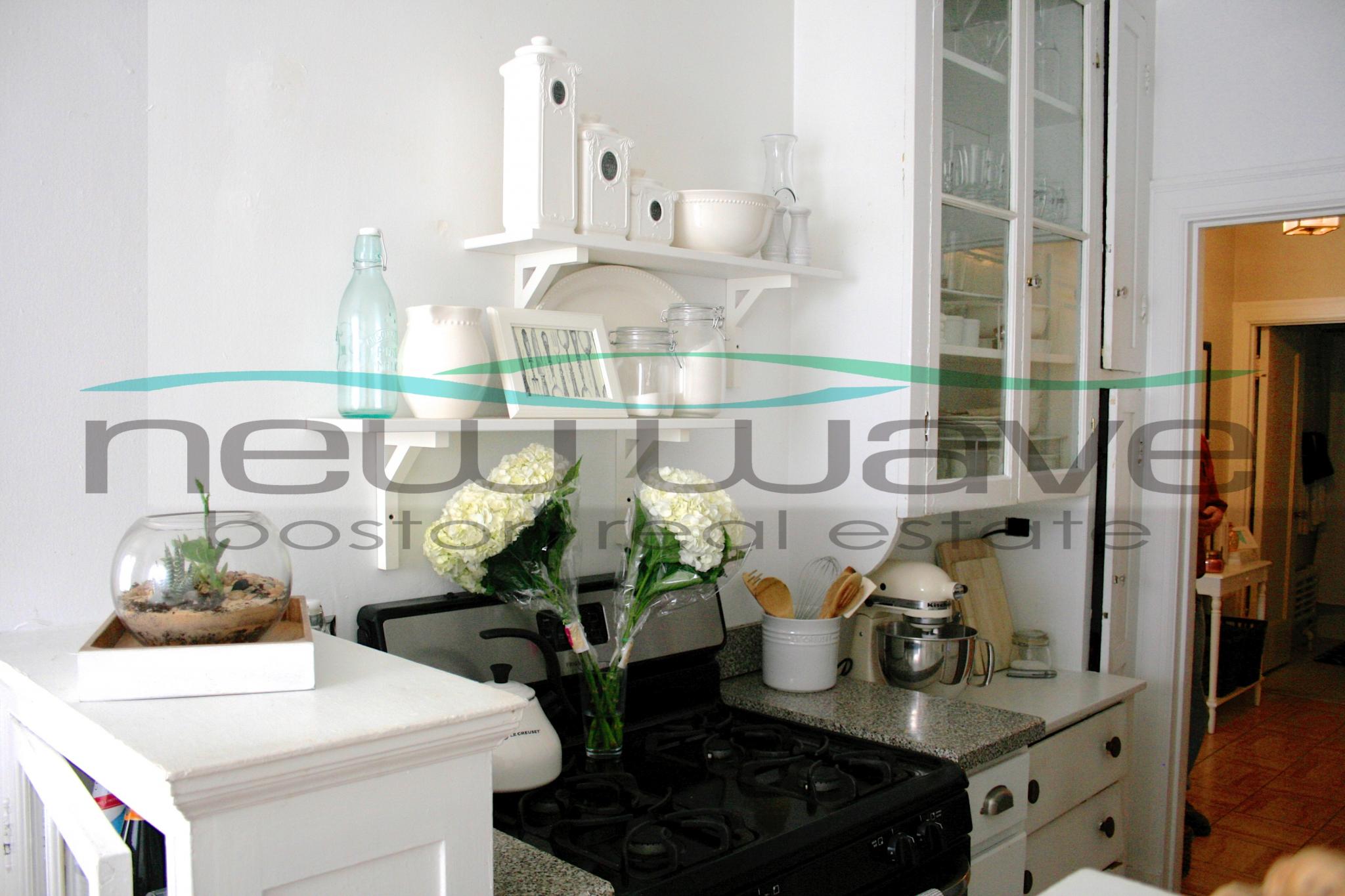 303 Marlborough St, Back Bay