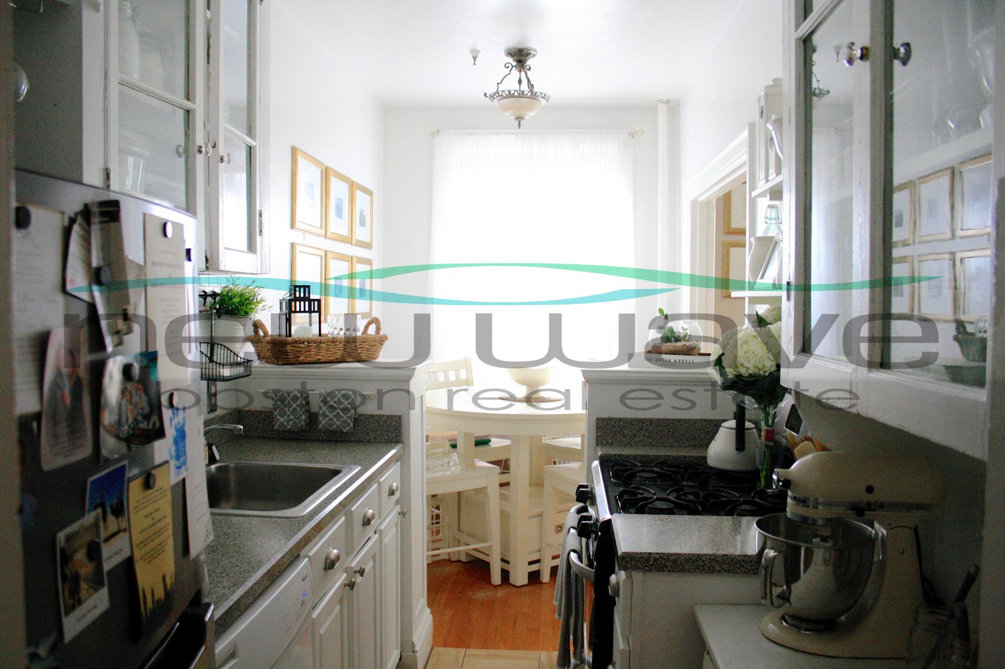 303 Marlborough St, Back Bay