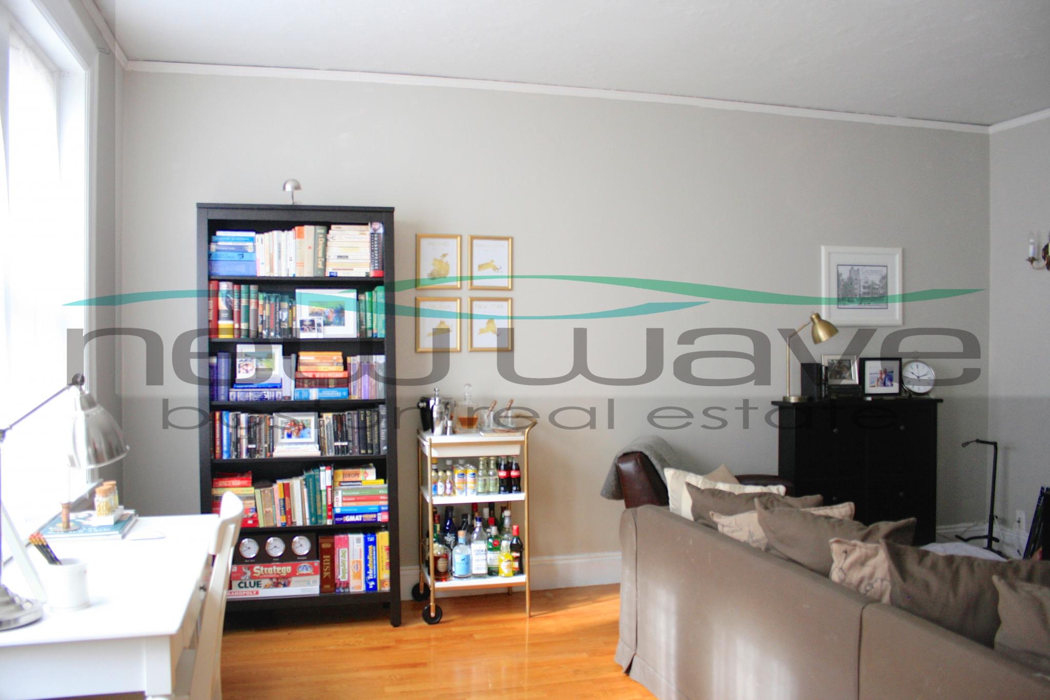 303 Marlborough St, Back Bay