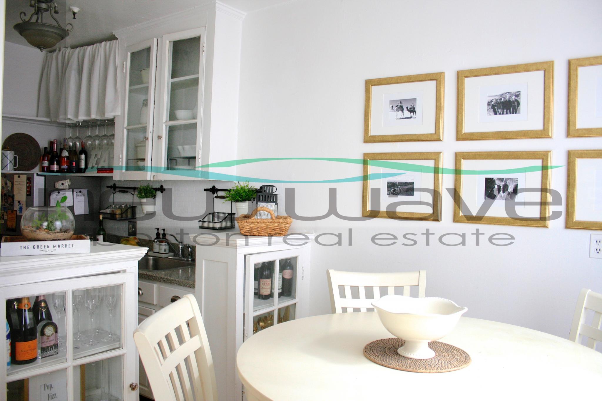 303 Marlborough St, Back Bay