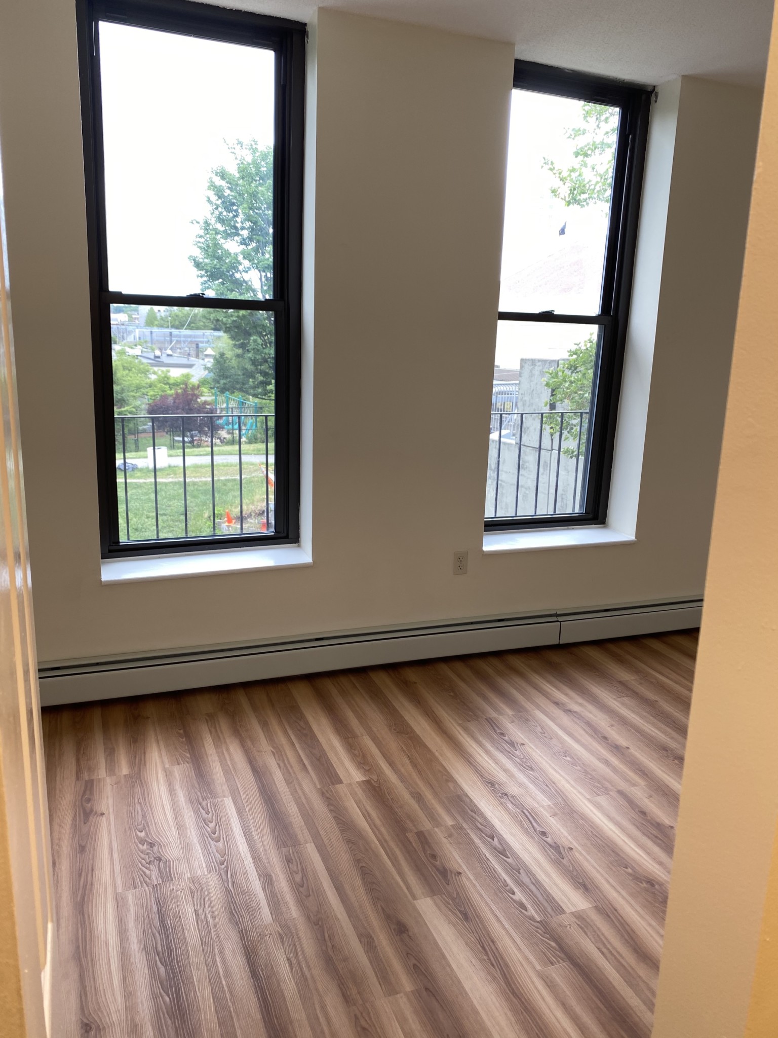 397 Massachusetts Ave, South End