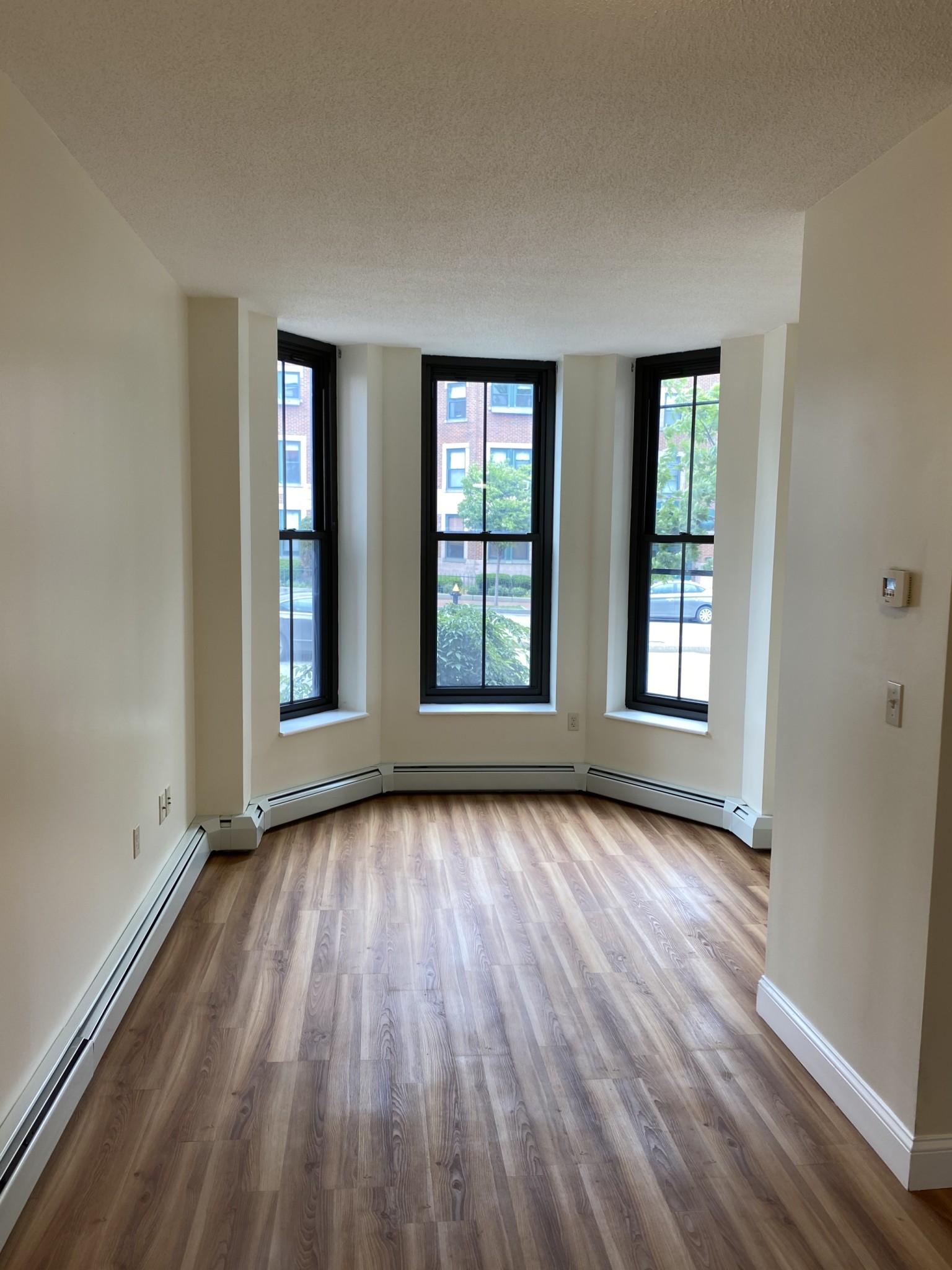 397 Massachusetts Ave, South End