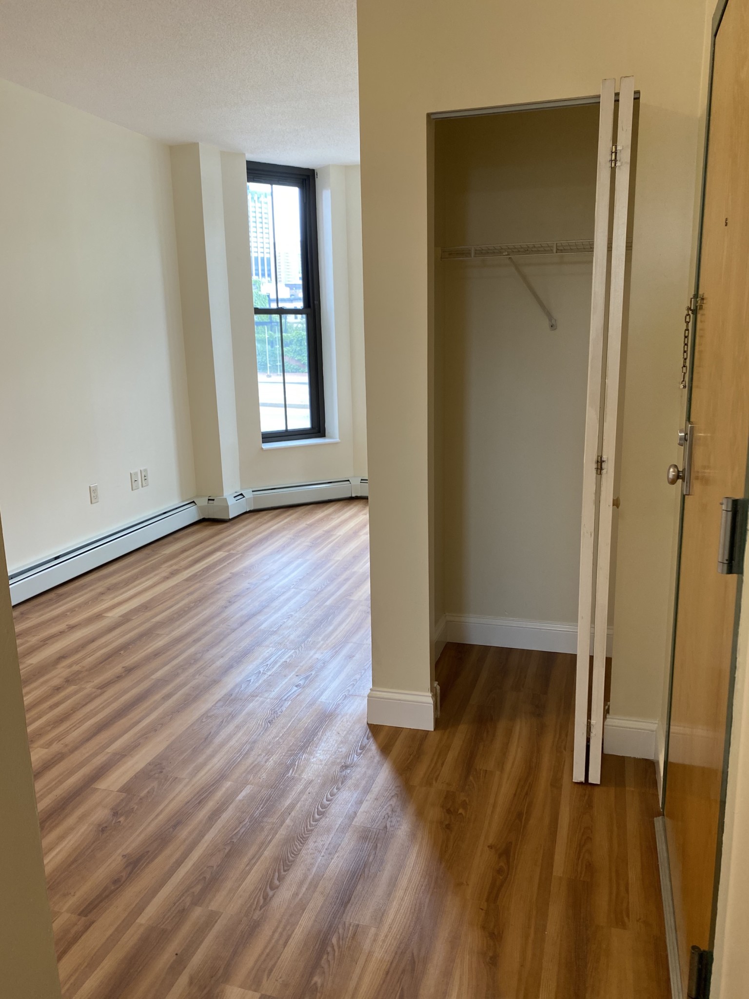 397 Massachusetts Ave, South End